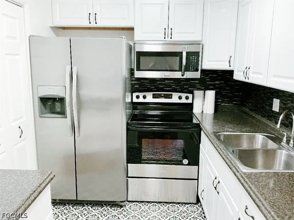 1503 Tropic Terrace North Fort Myers FL 33903