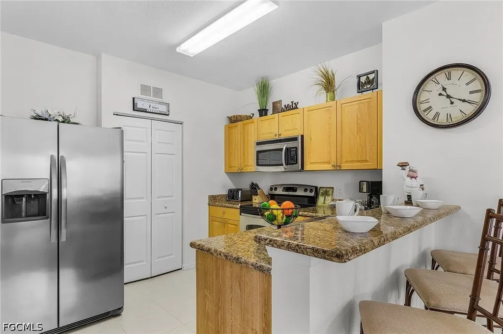 1788 Concordia Lake Circle Cape Coral FL 33909