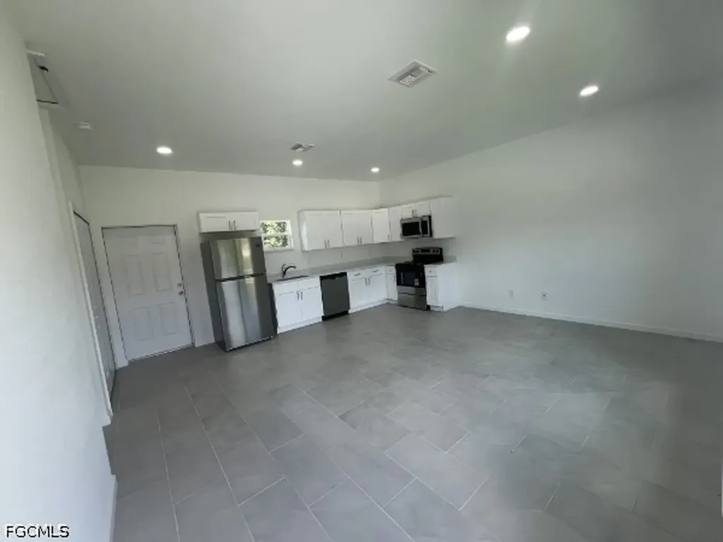 2511 65th Street W Lehigh Acres FL 33971