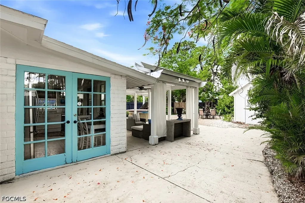 2122 Katherine Street Fort Myers FL 33901
