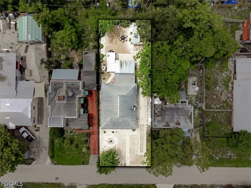 2122 Katherine Street Fort Myers FL 33901
