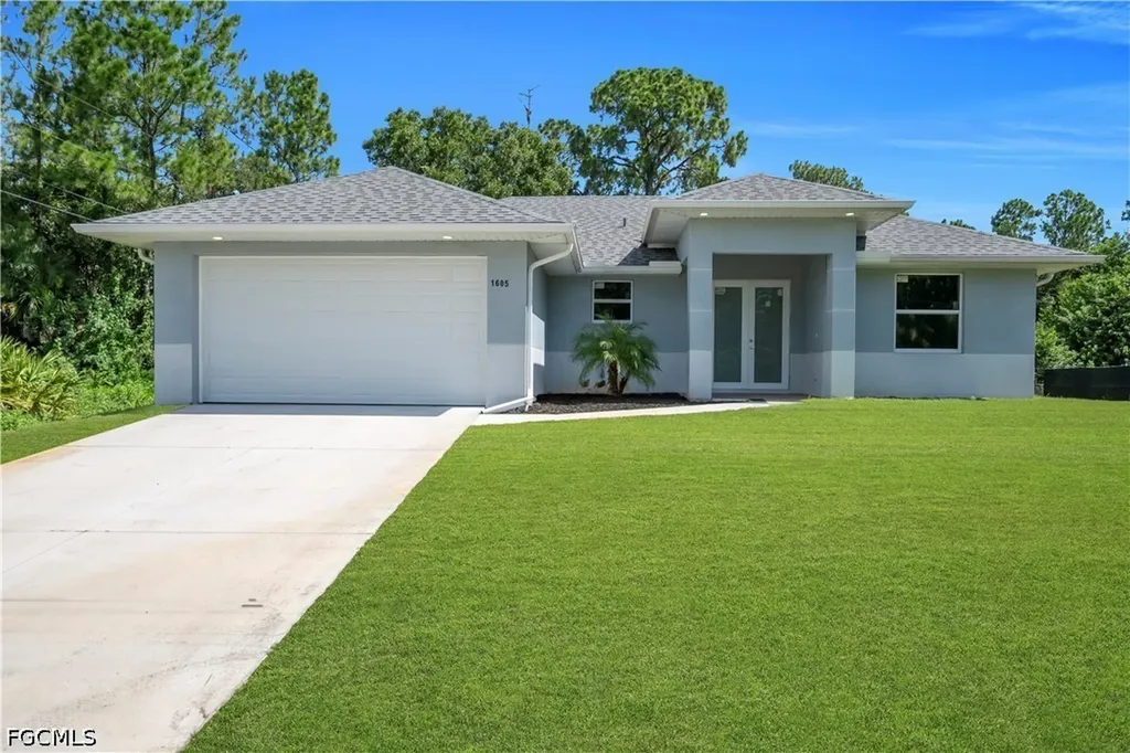 1605 E 6th Street Lehigh Acres FL 33972