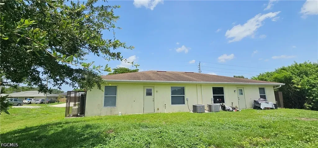 3003 Gilbert Avenue S Lehigh Acres FL 33973