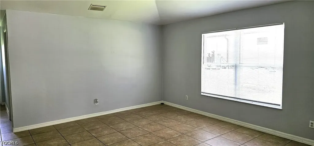 3003 Gilbert Avenue S Lehigh Acres FL 33973