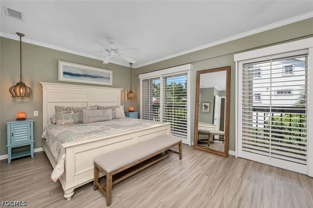 995 9th Avenue S Naples FL 34102
