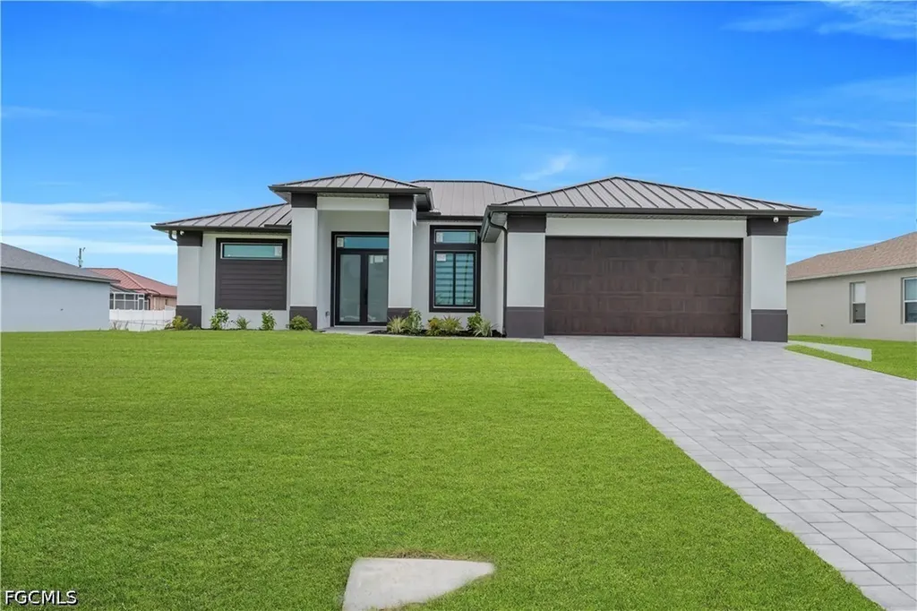 2204 NW 5th Terrace Cape Coral FL 33993
