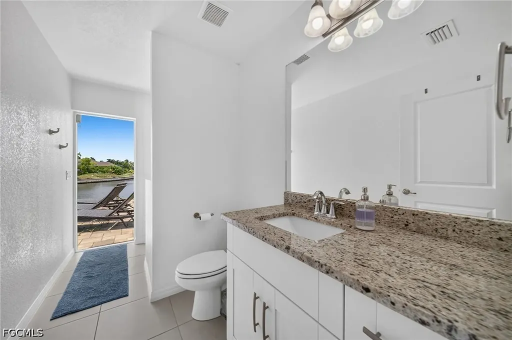 2204 SW 30th Terrace Cape Coral FL 33914