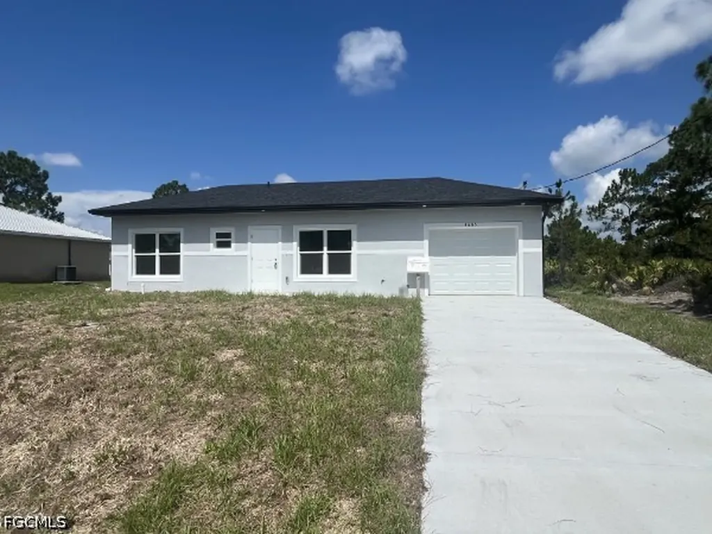 4605 Karen Avenue N Lehigh Acres FL 33971