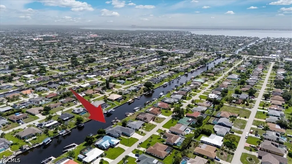 1157 SE 32nd Terrace Cape Coral FL 33904
