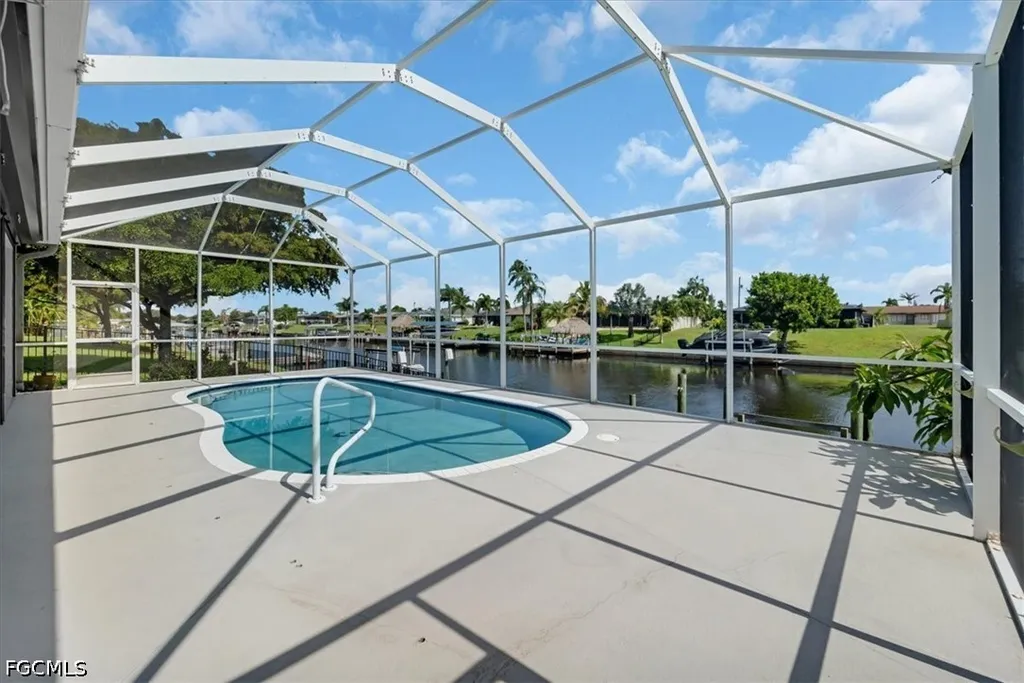 1157 SE 32nd Terrace Cape Coral FL 33904