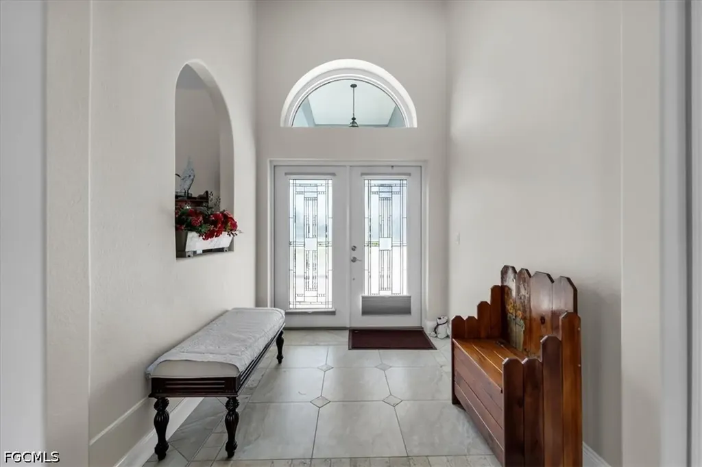 1157 SE 32nd Terrace Cape Coral FL 33904