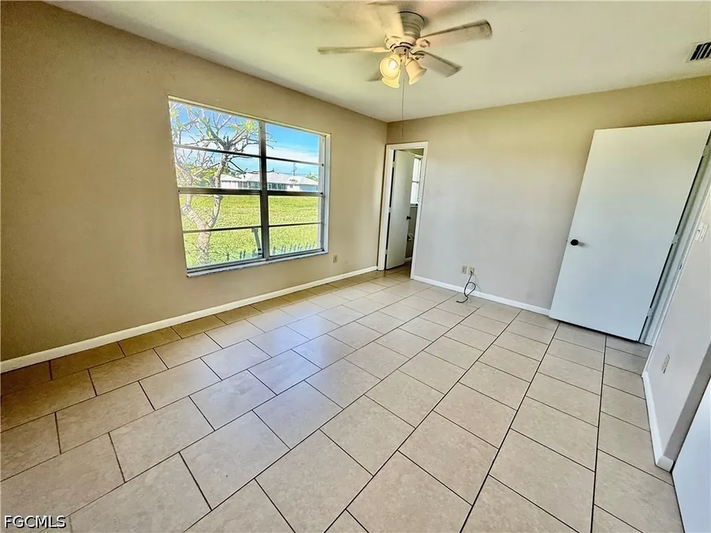 406 Parkside Street Lehigh Acres FL 33936