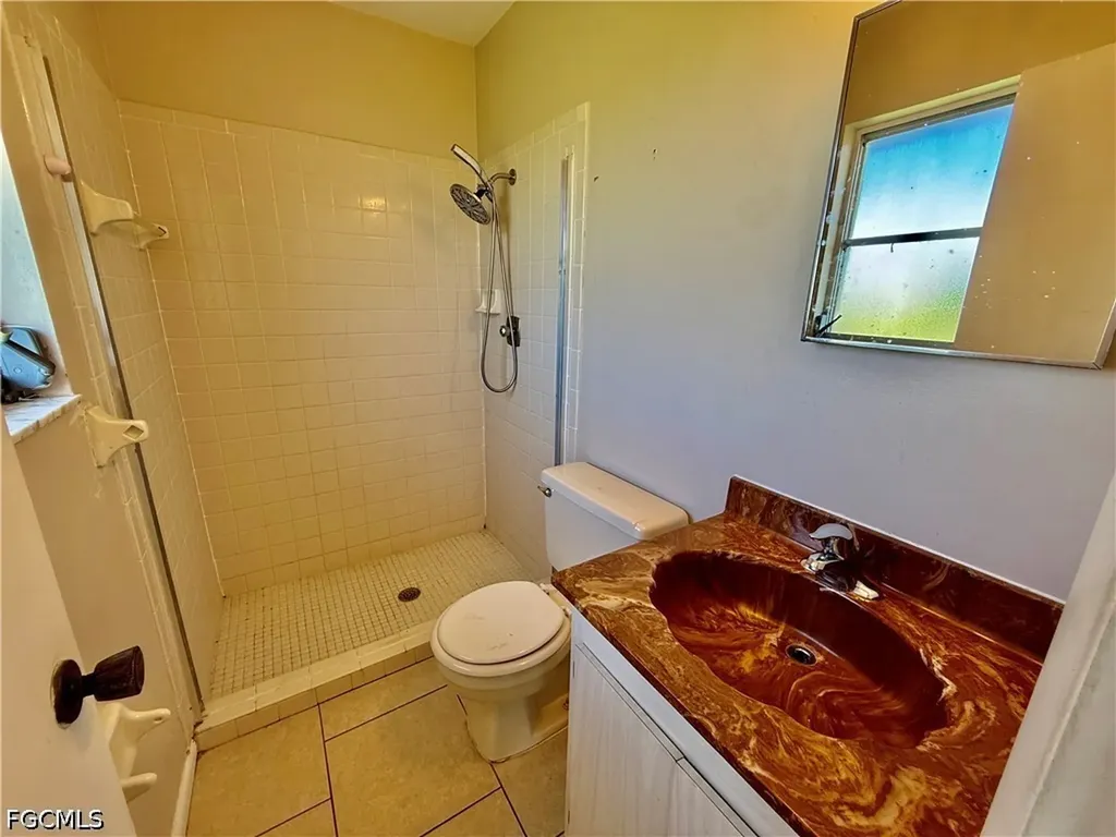 406 Parkside Street Lehigh Acres FL 33936