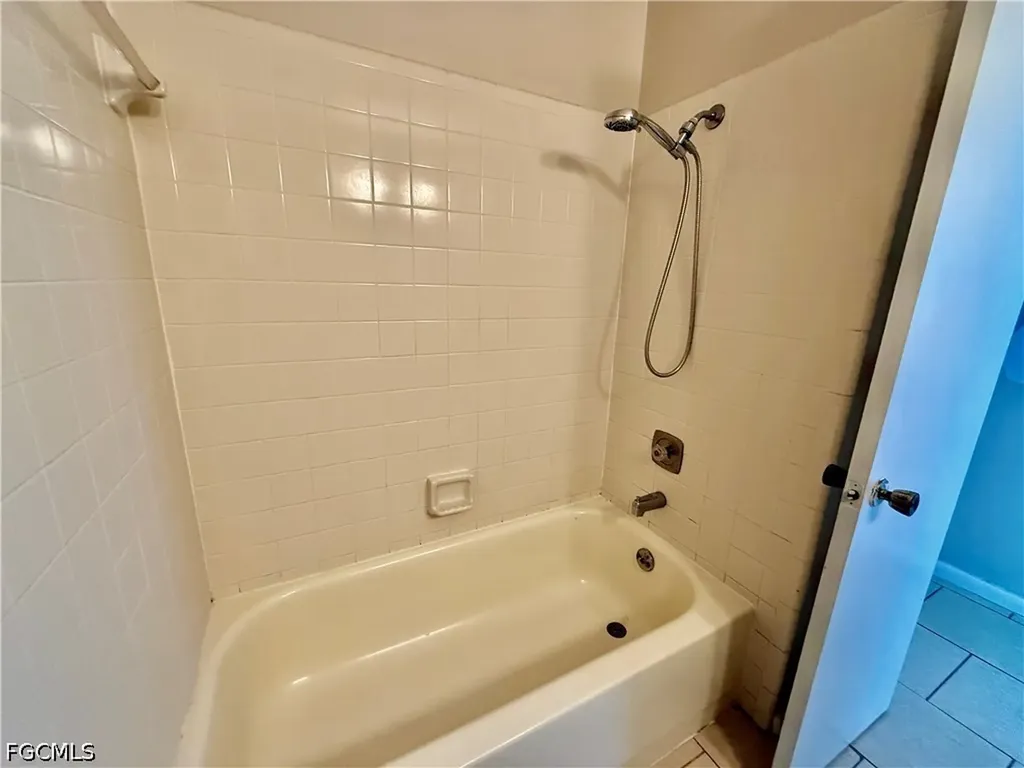 406 Parkside Street Lehigh Acres FL 33936