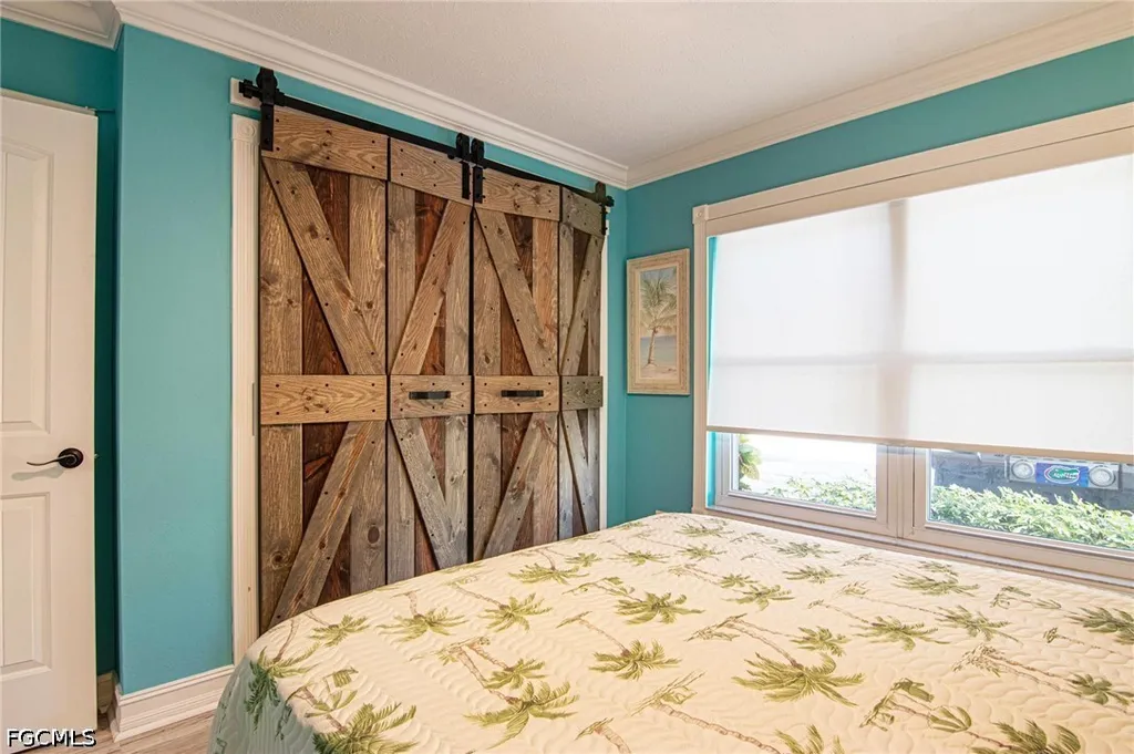 1627 Beach Parkway Cape Coral FL 33904