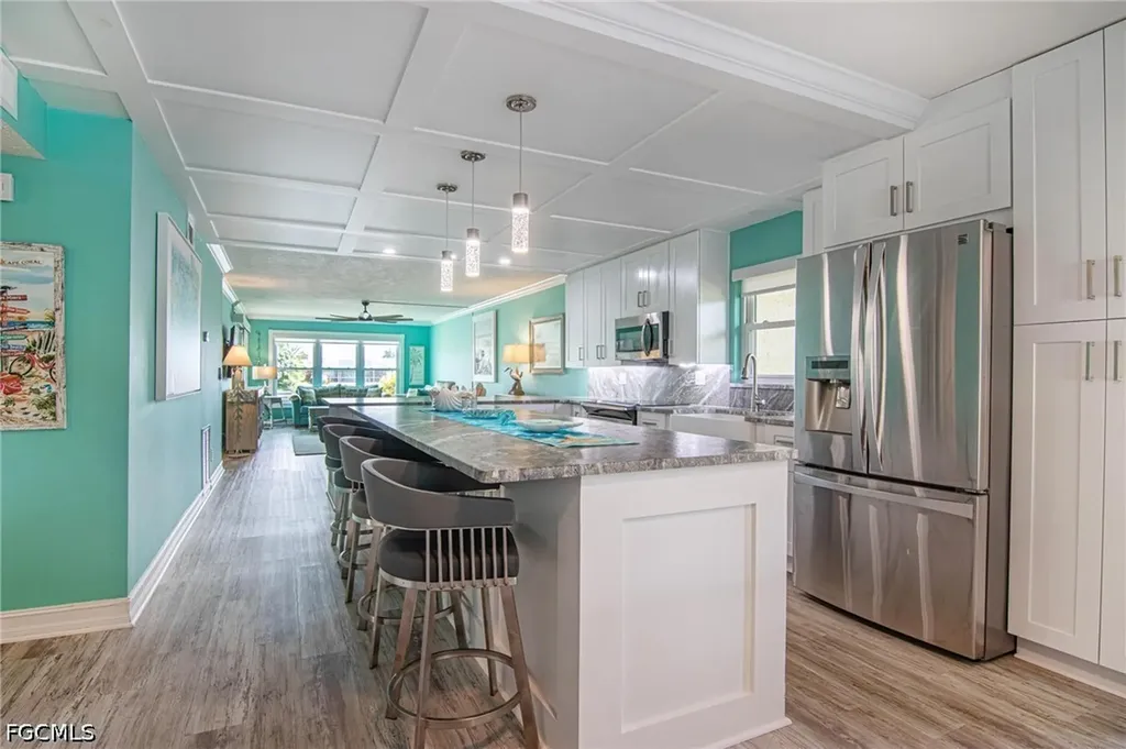 1627 Beach Parkway Cape Coral FL 33904