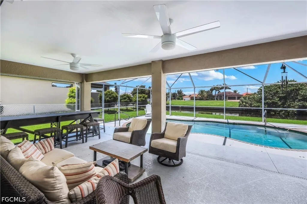 2526 SE 19th Place Cape Coral FL 33904