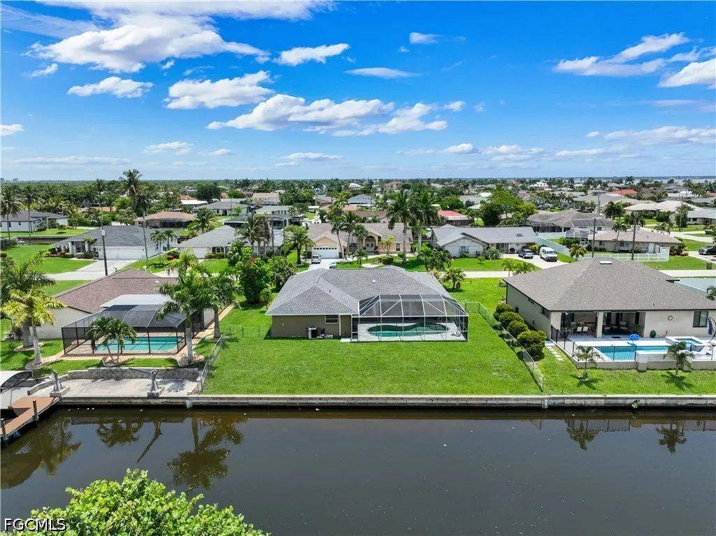 2526 SE 19th Place Cape Coral FL 33904