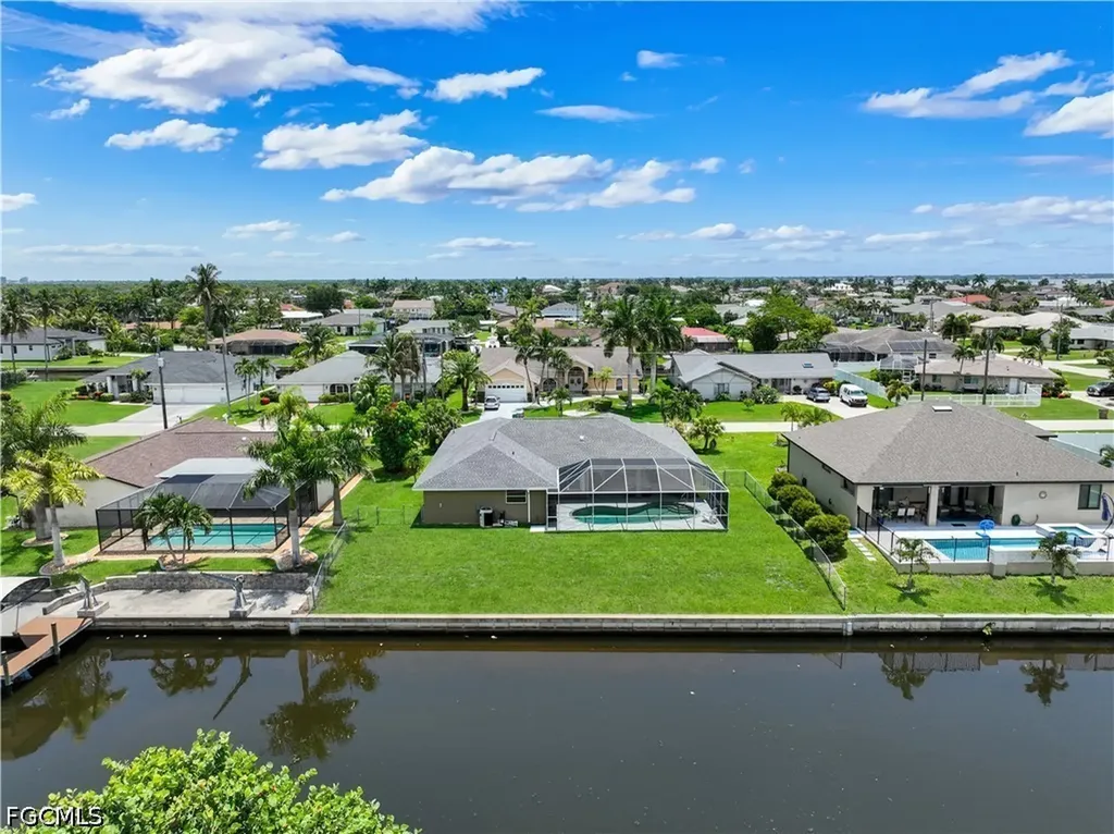 2526 SE 19th Place Cape Coral FL 33904