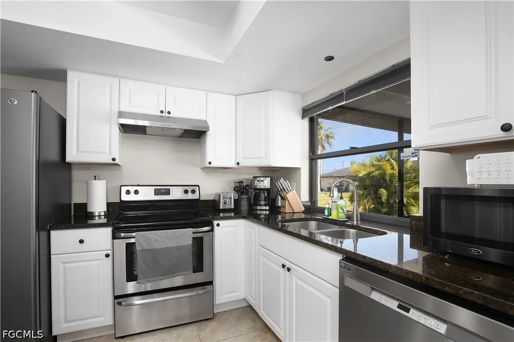 120 SW 46th Street Cape Coral FL 33914