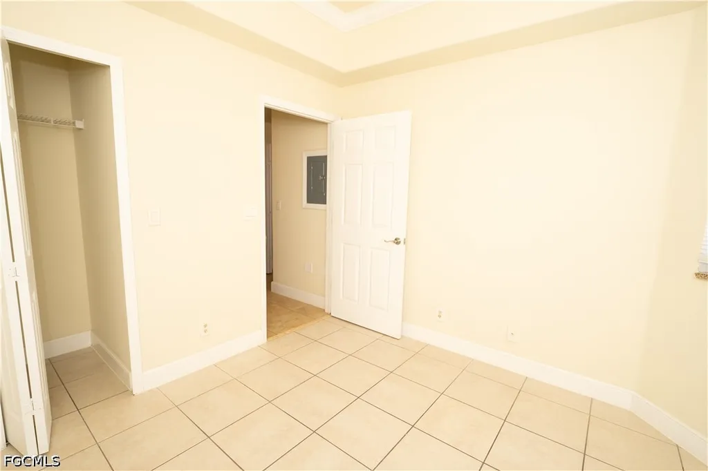 325/327 SE 23rd Avenue Cape Coral FL 33990
