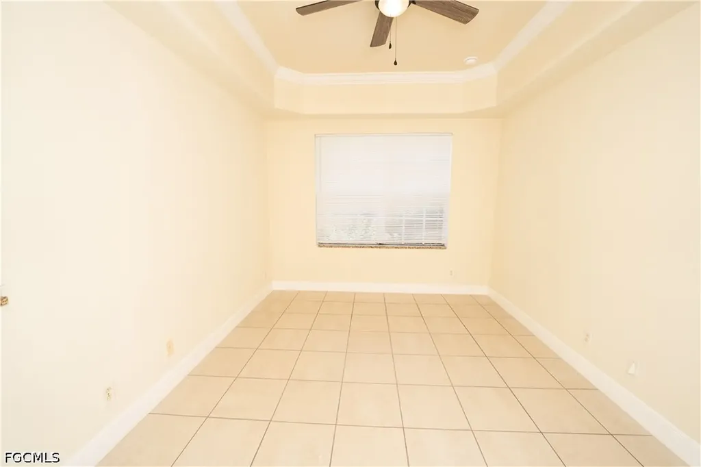 325/327 SE 23rd Avenue Cape Coral FL 33990