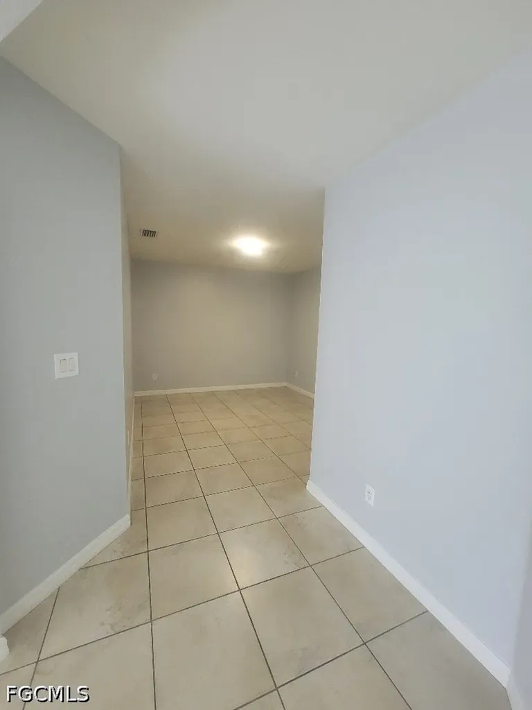 4542 21st Street SW Lehigh Acres FL 33973