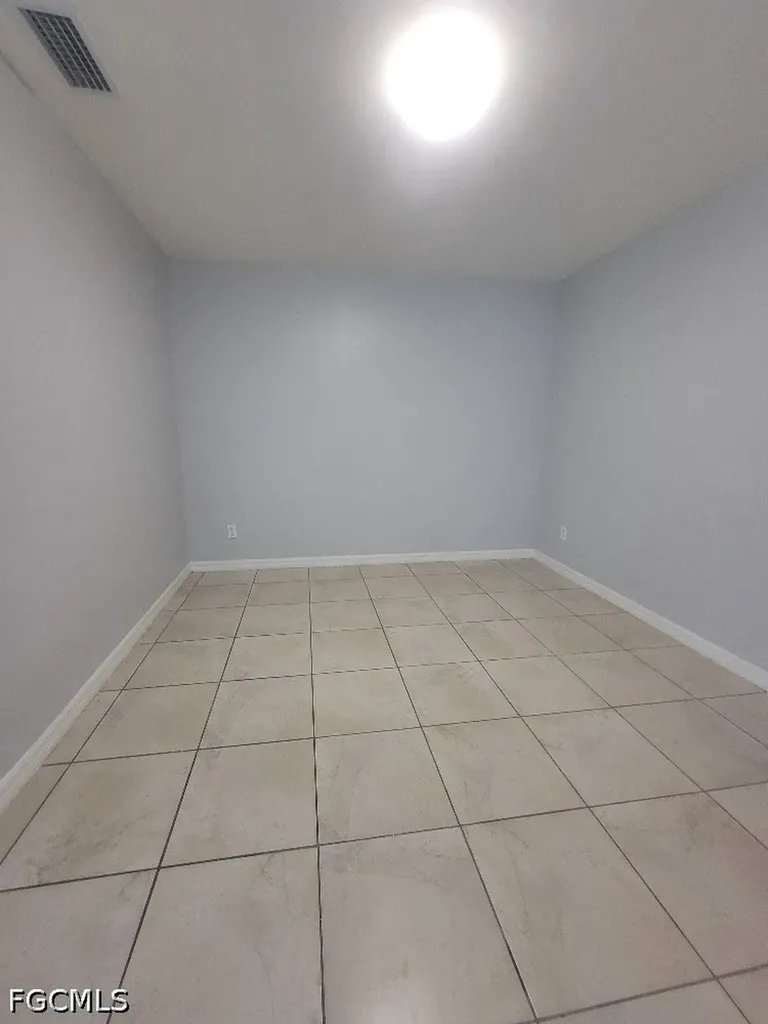 4542 21st Street SW Lehigh Acres FL 33973