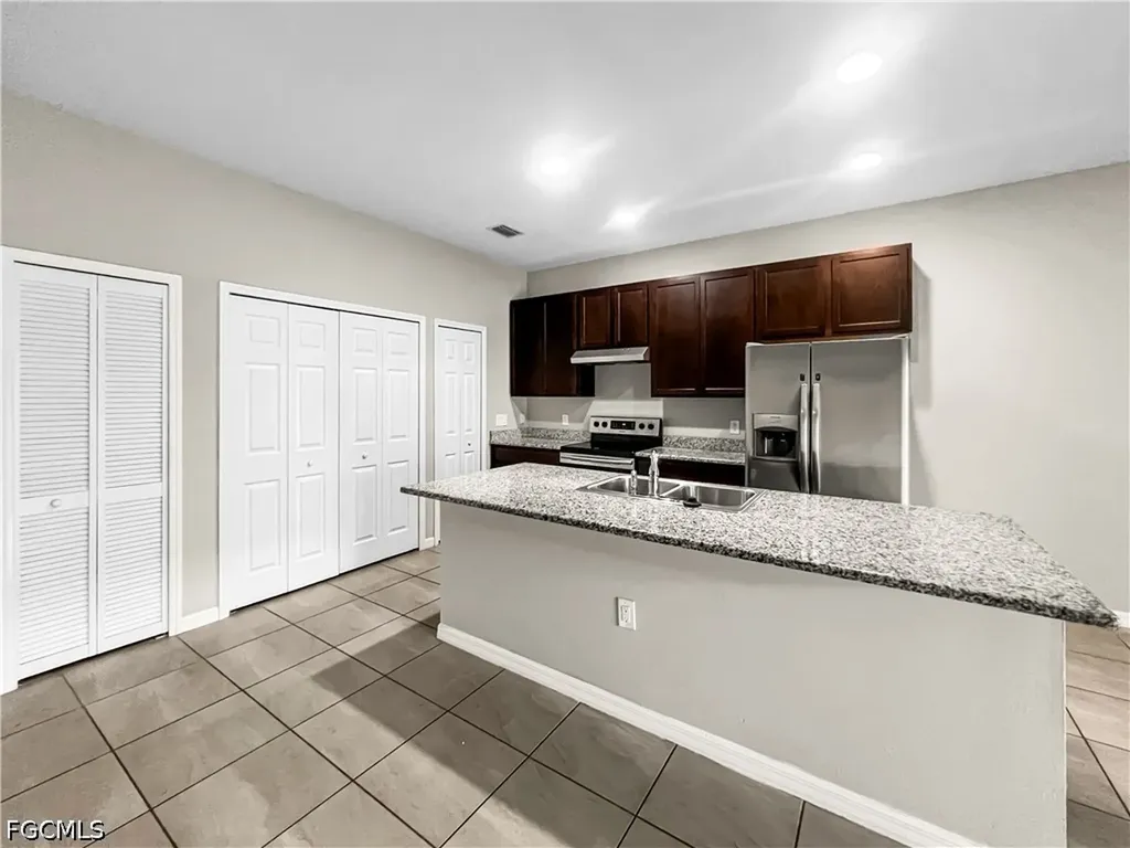 1322 Trafalgar Parkway Cape Coral FL 33991