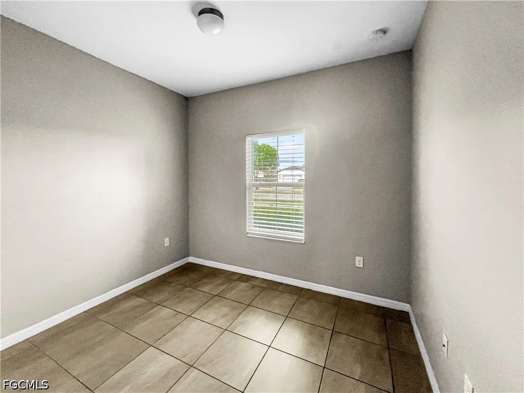 1322 Trafalgar Parkway Cape Coral FL 33991