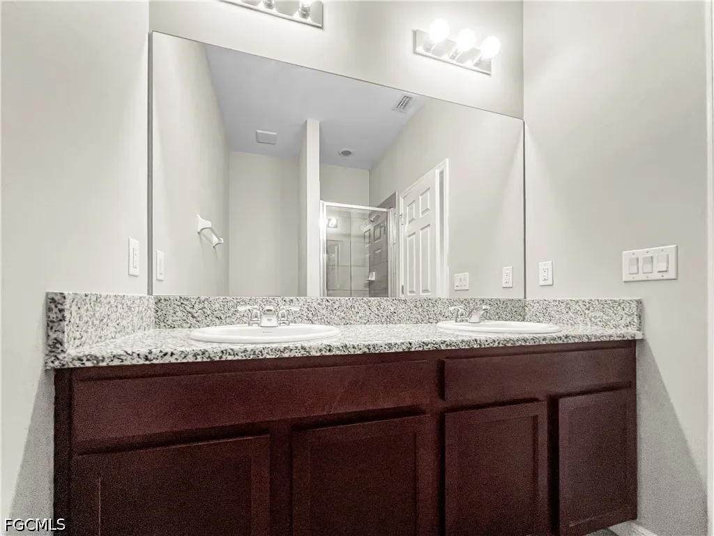 1322 Trafalgar Parkway Cape Coral FL 33991