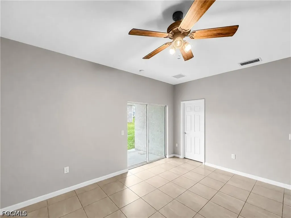 1322 Trafalgar Parkway Cape Coral FL 33991