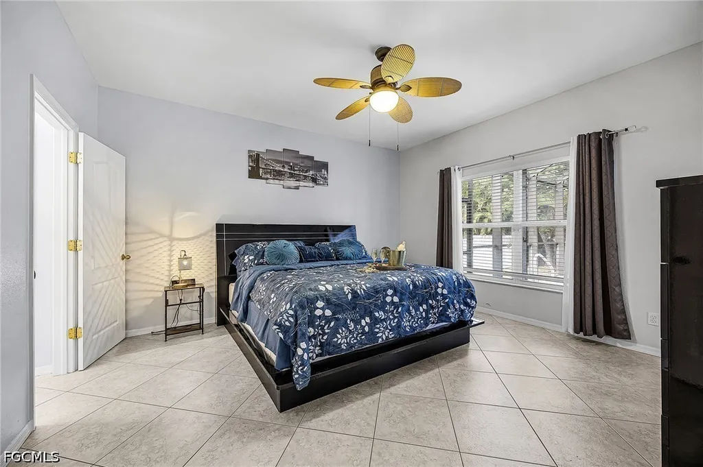 2649 SW 32nd Street Cape Coral FL 33914