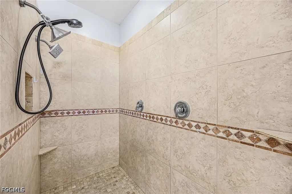 2649 SW 32nd Street Cape Coral FL 33914