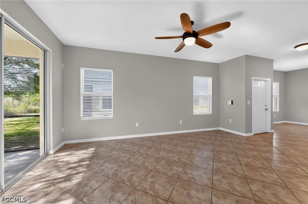 1717 Trailwater Street Ruskin FL 33570