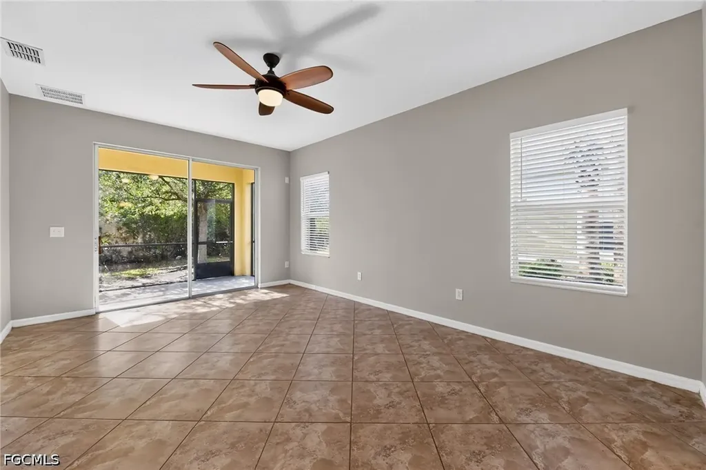 1717 Trailwater Street Ruskin FL 33570