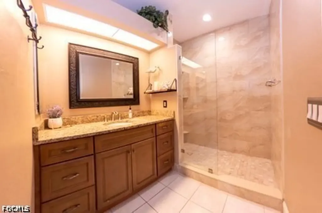 615 Rose Garden Road Cape Coral FL 33914