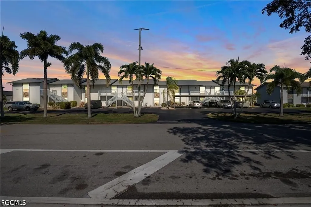 1521 SW 47th Terrace Cape Coral FL 33914
