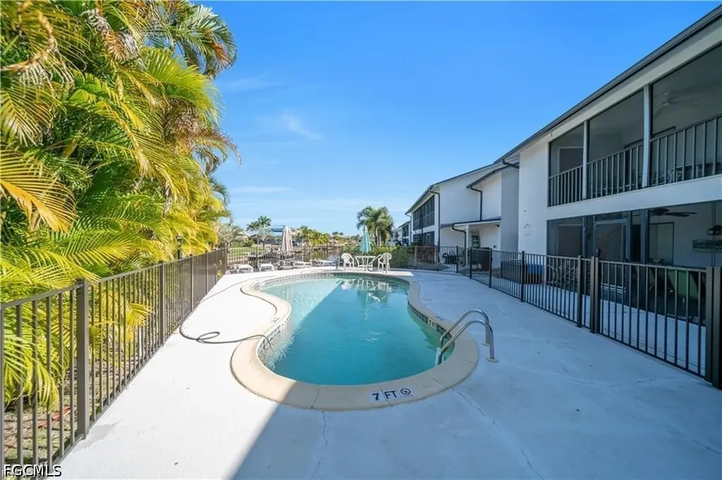 1521 SW 47th Terrace Cape Coral FL 33914