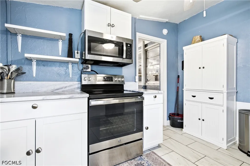 16200 Cathy Court Fort Myers FL 33908
