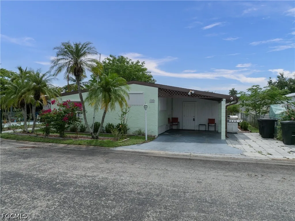 16200 Cathy Court Fort Myers FL 33908