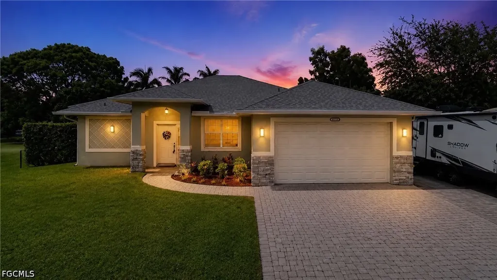 6681 Garland Street Fort Myers FL 33966