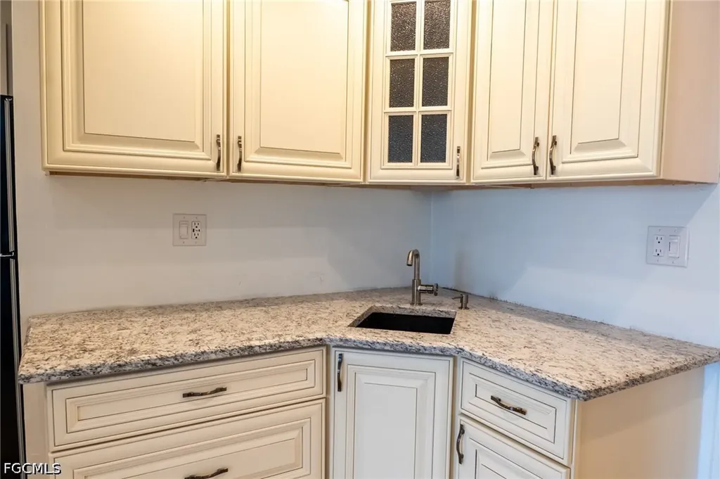 14562 Riverside Drive Fort Myers FL 33905