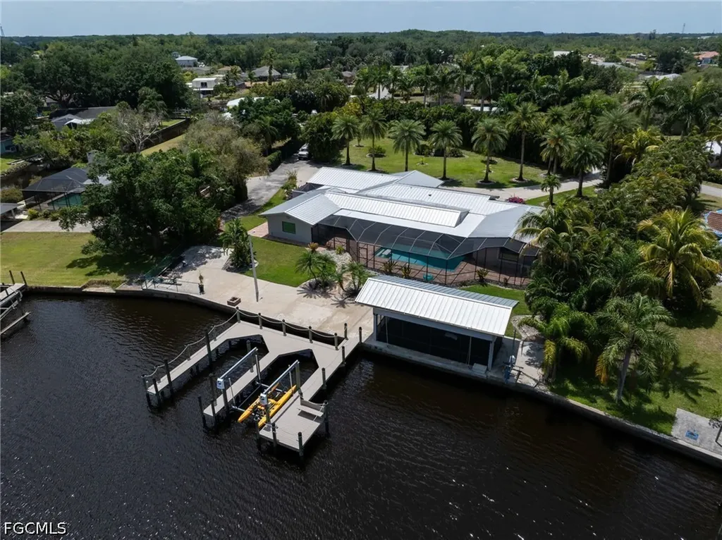 14562 Riverside Drive Fort Myers FL 33905