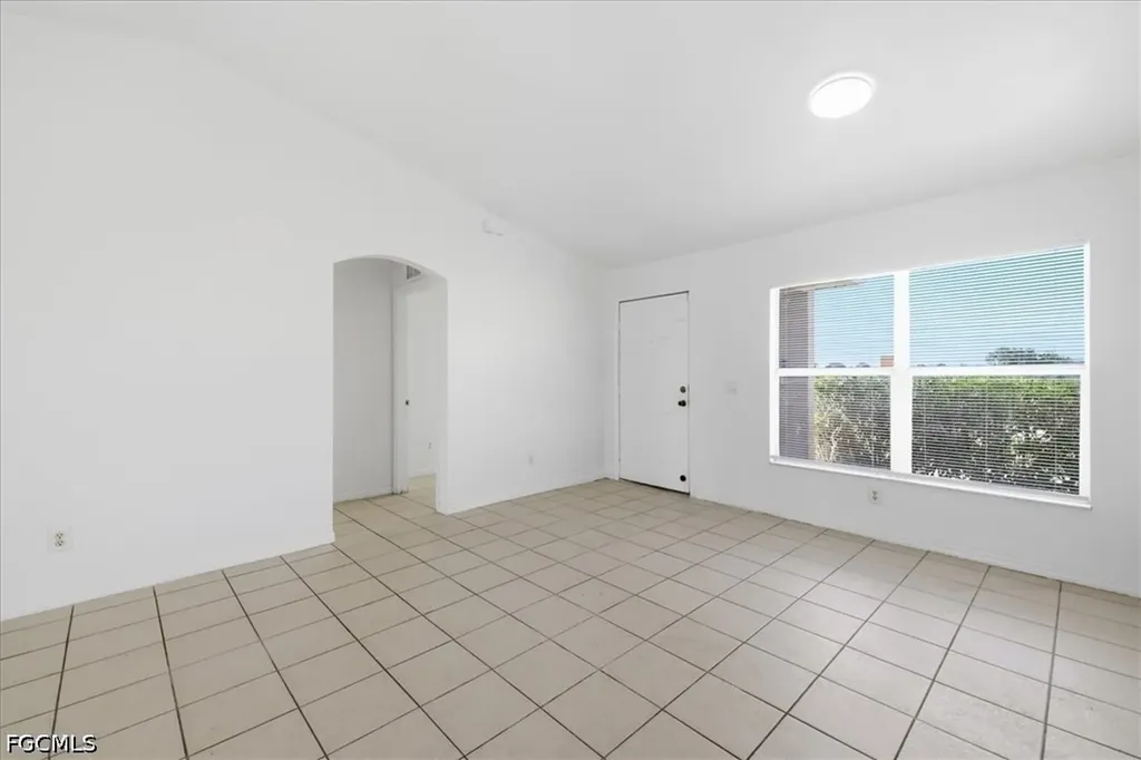 422 NW 11th Terrace Cape Coral FL 33993