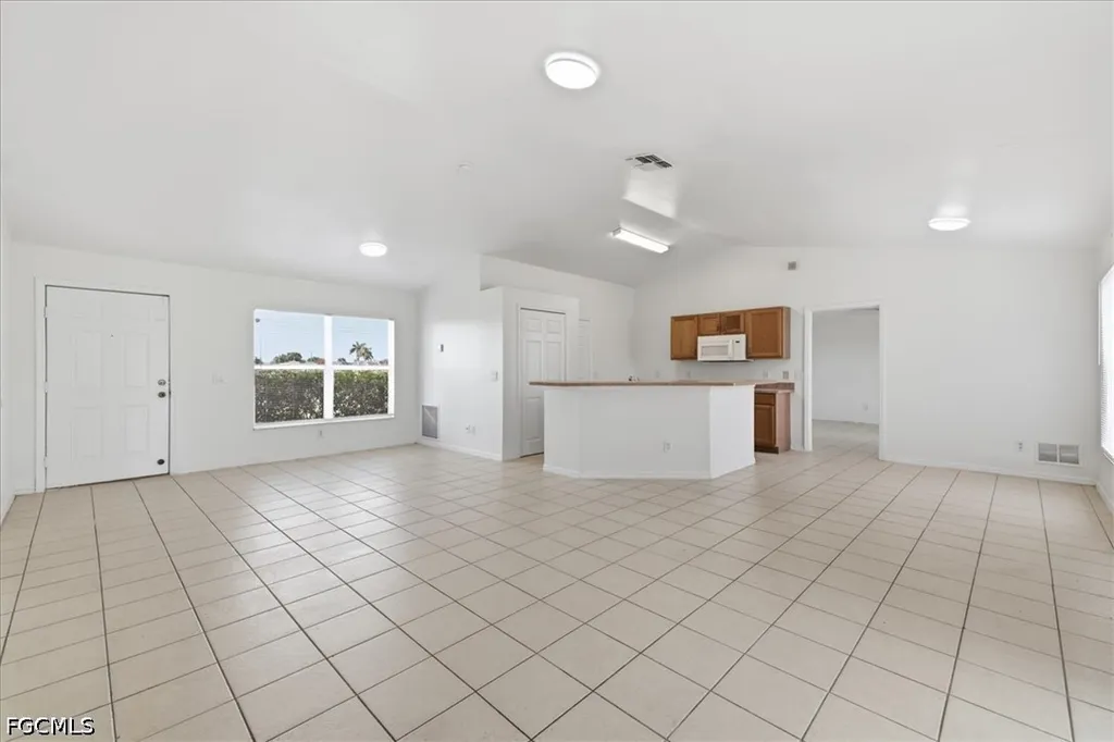 422 NW 11th Terrace Cape Coral FL 33993