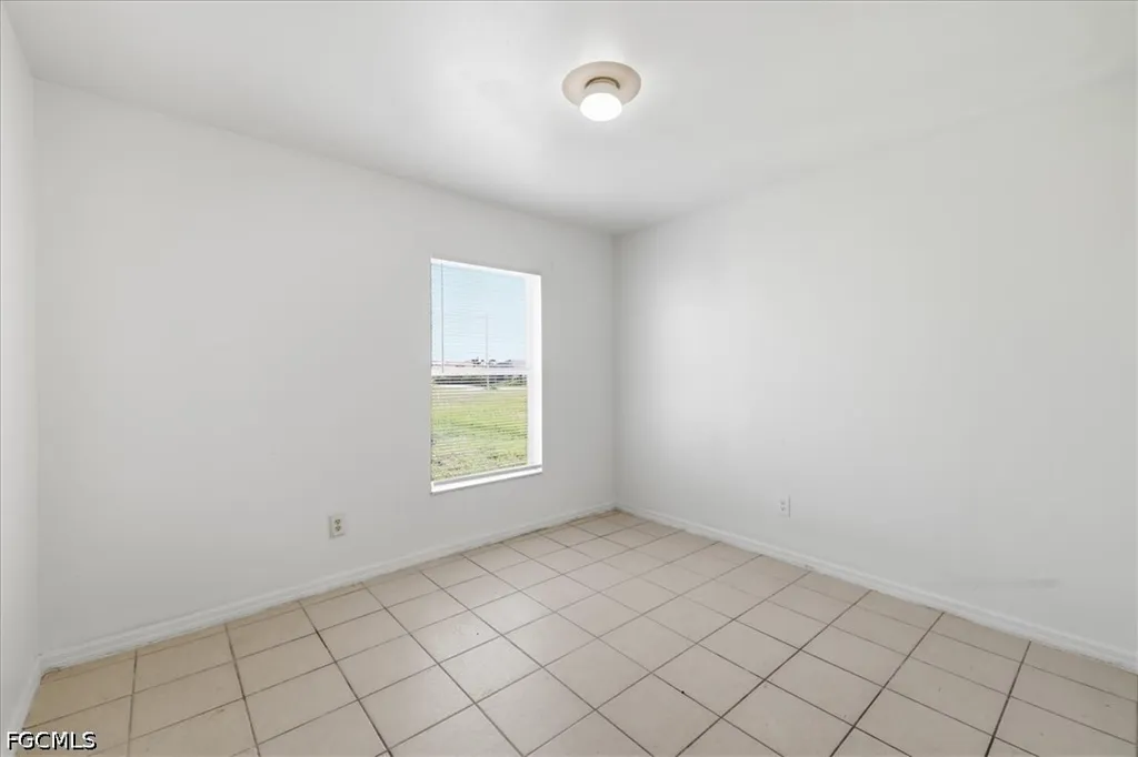 422 NW 11th Terrace Cape Coral FL 33993