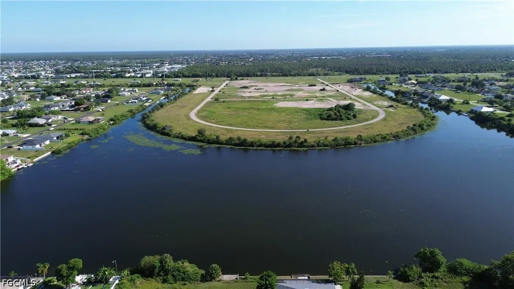 1919 NE 10th Avenue Cape Coral FL 33909