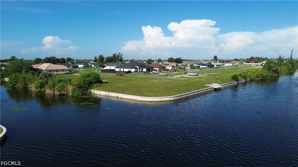 1919 NE 10th Avenue Cape Coral FL 33909