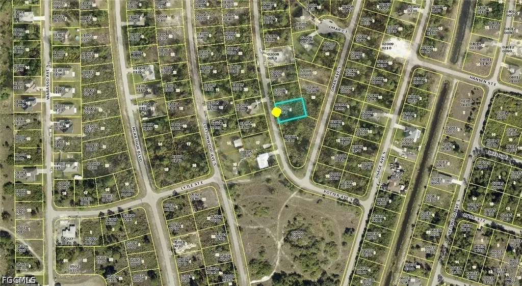 527 Potter Avenue S Lehigh Acres FL 33974